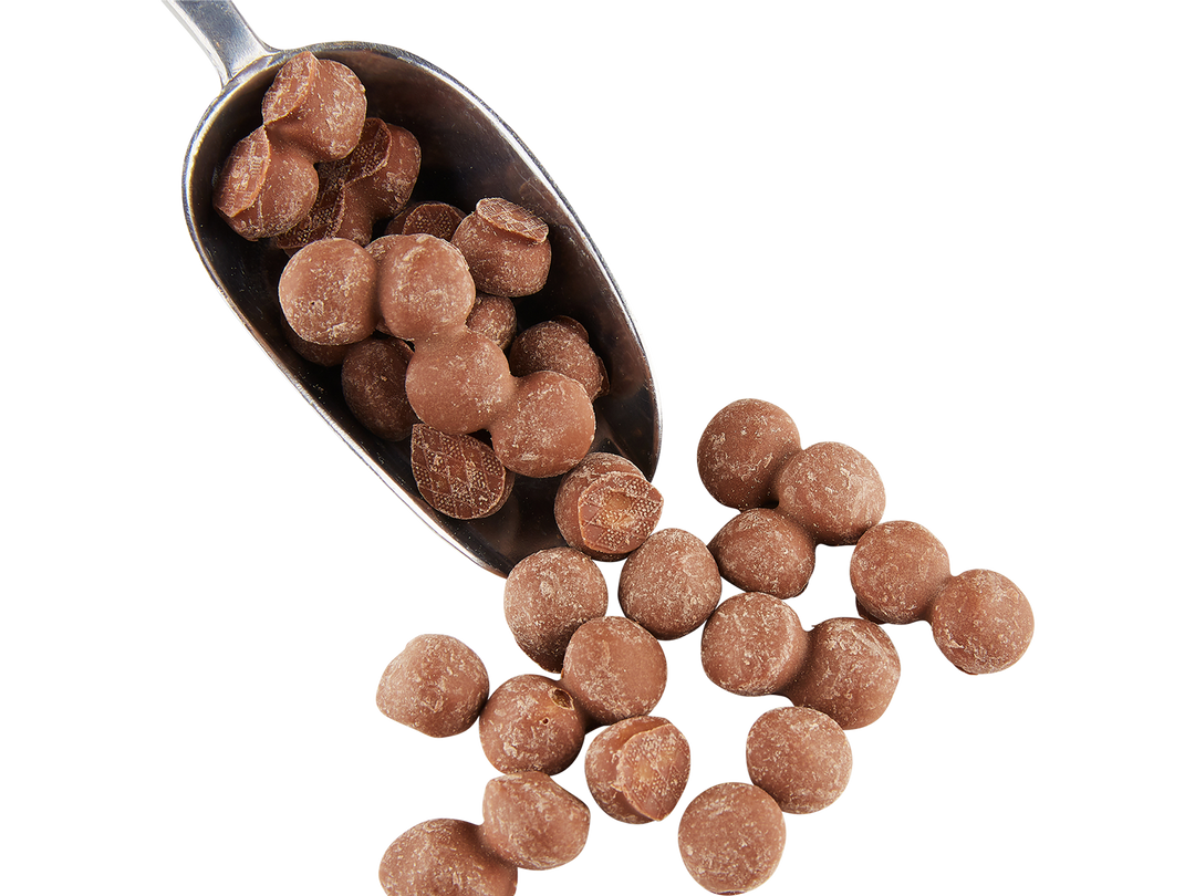 Chewing Nuts